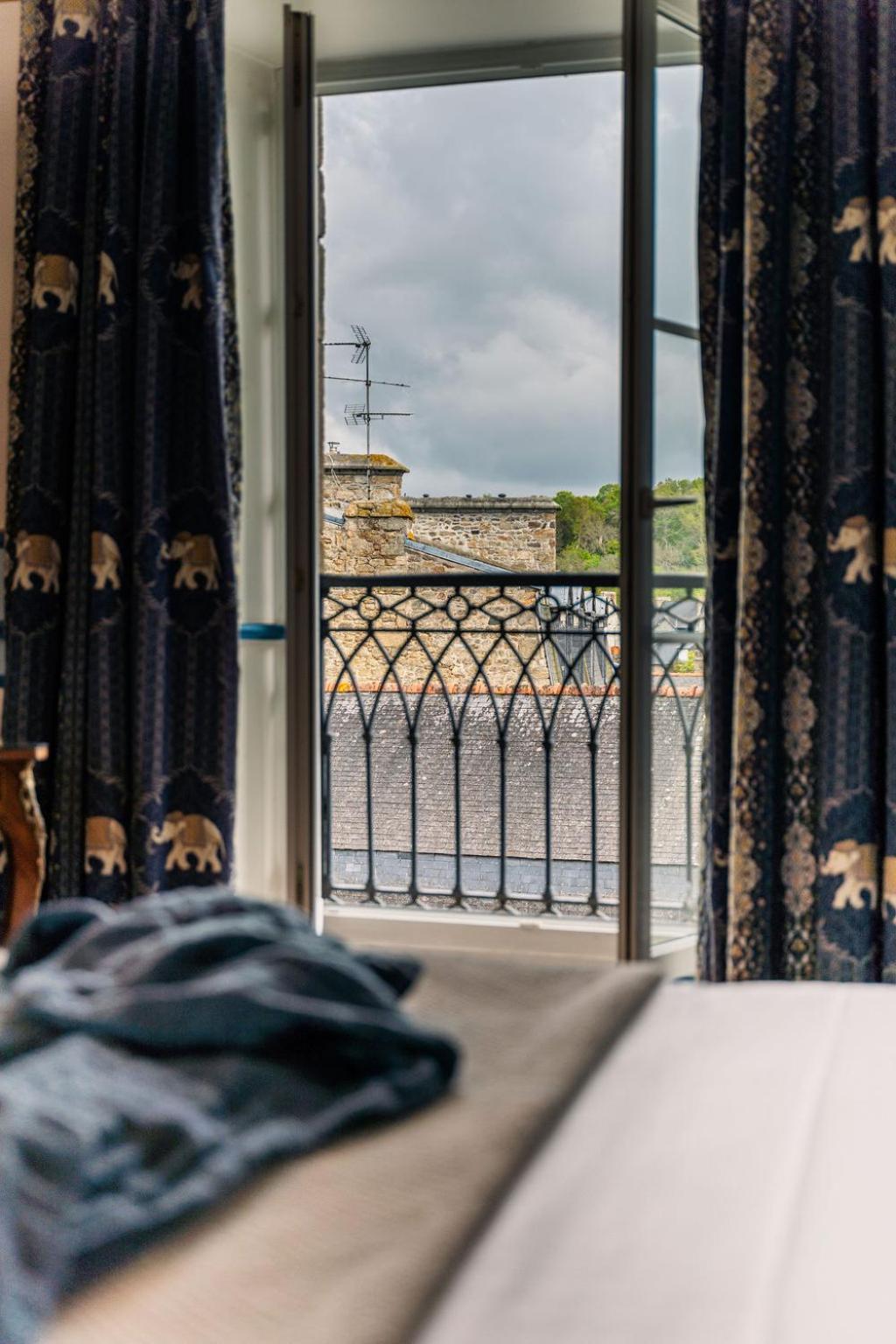 Hotel La Demeure 3*